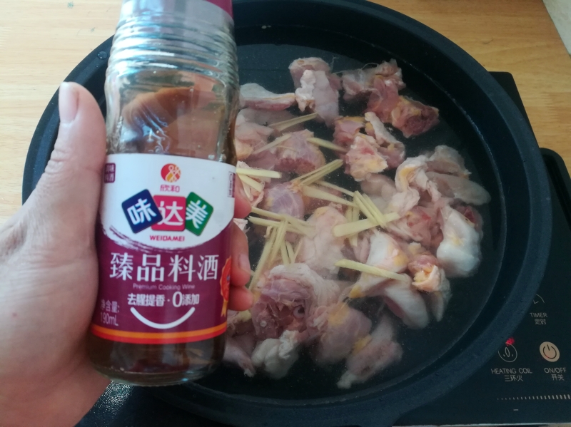罗卜鸡汤 罗卜鸡汤